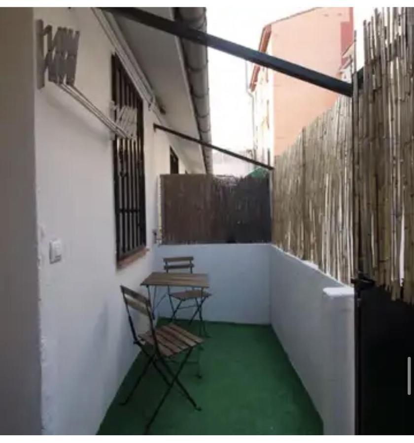 Bonito Estudio Con Terraza Apartment Madrid Exterior photo